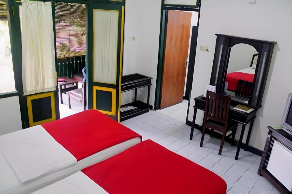 Hotel Batik Yogyakarta Dış mekan fotoğraf